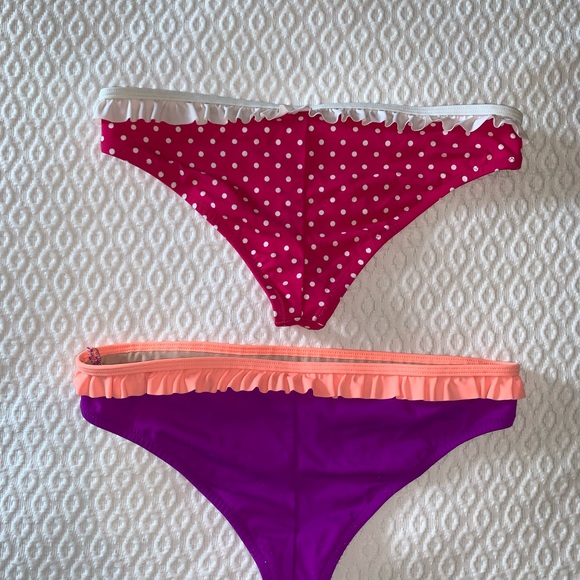 LaSenza swimsuit bottoms 15 for both - Picture 4 of 5